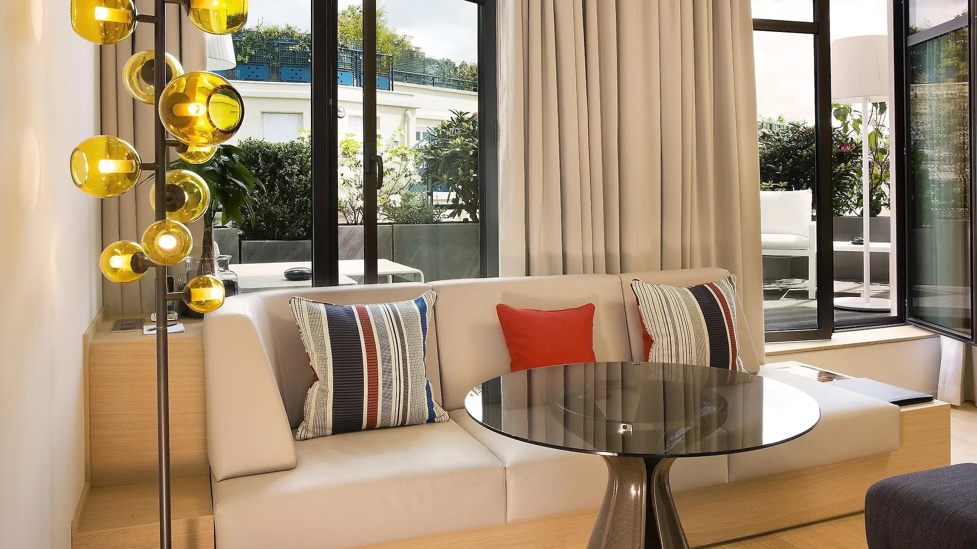 Le Cinq Codet 5* Paris