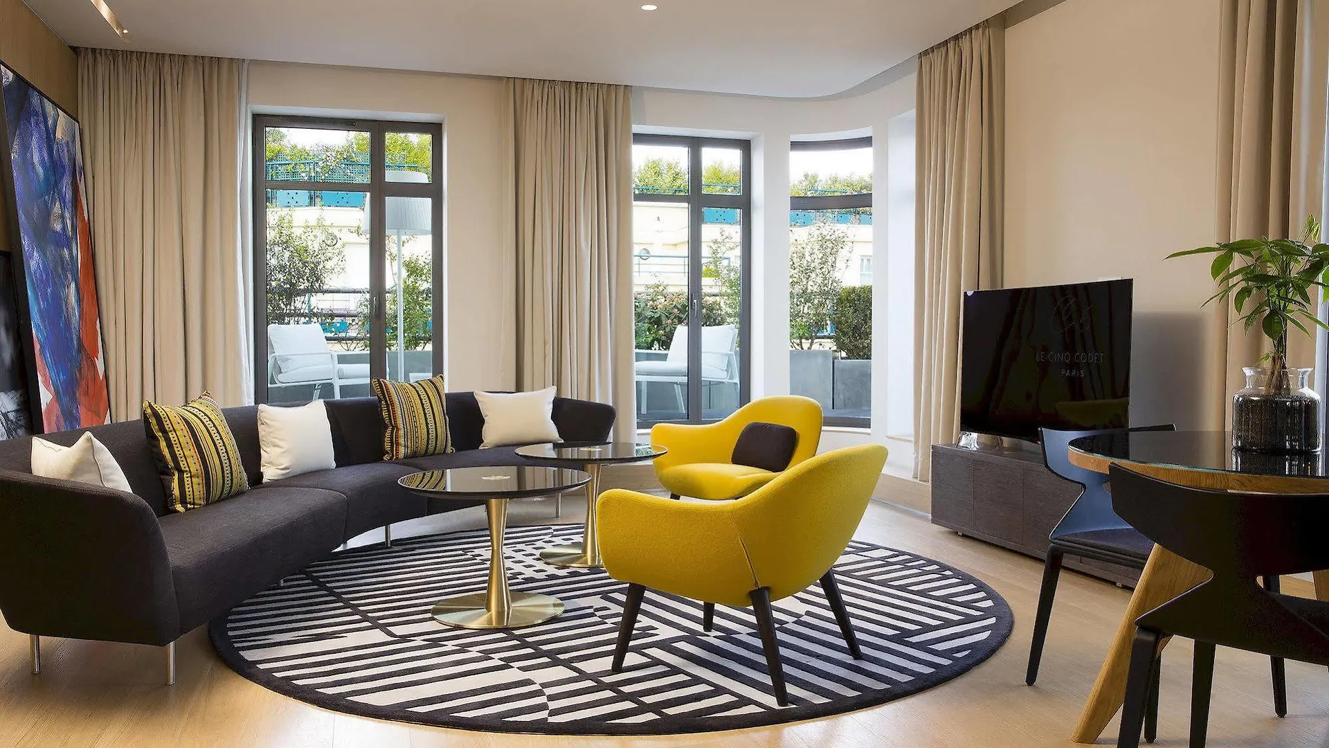 Hotel Le Cinq Codet Paris